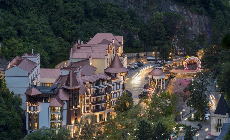 Apart-otel Nino Borjomi Dış mekan fotoğraf